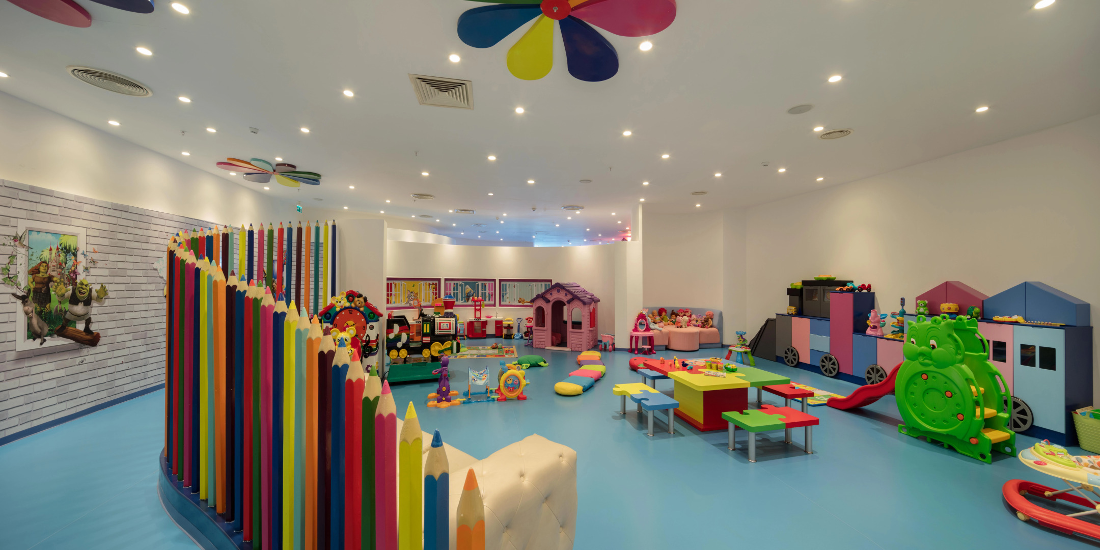 Отель Merit Royal Premium Casino & SPA