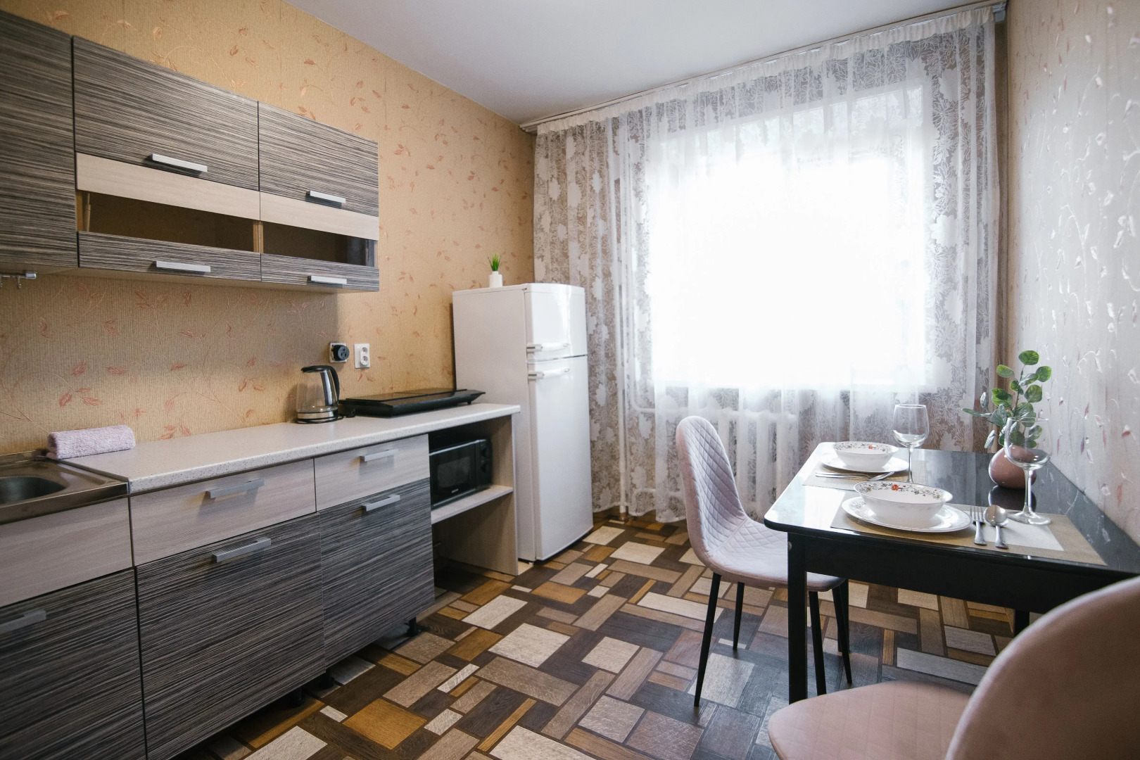 Апартаменты на Дикопольцева