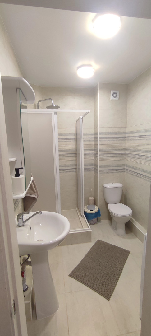 Частный дом Снежок на Строителей