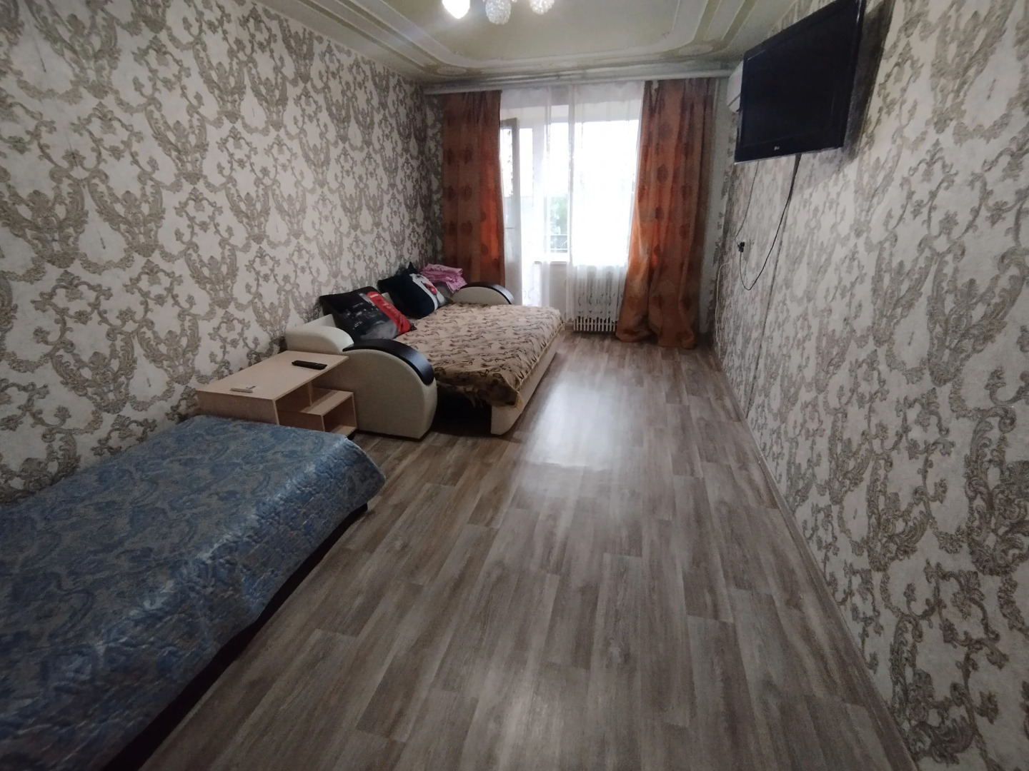 Апартаменты на Комсомольской 57