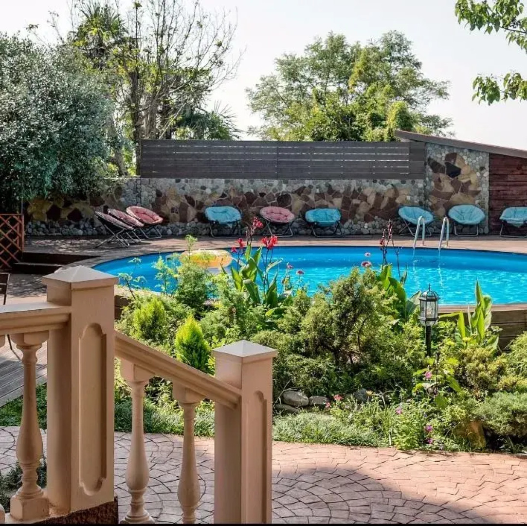 Отель Ламоре