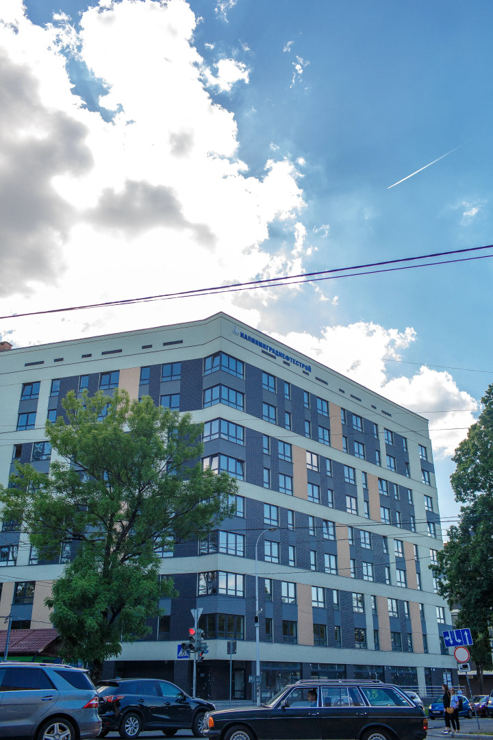 Апартаменты Status