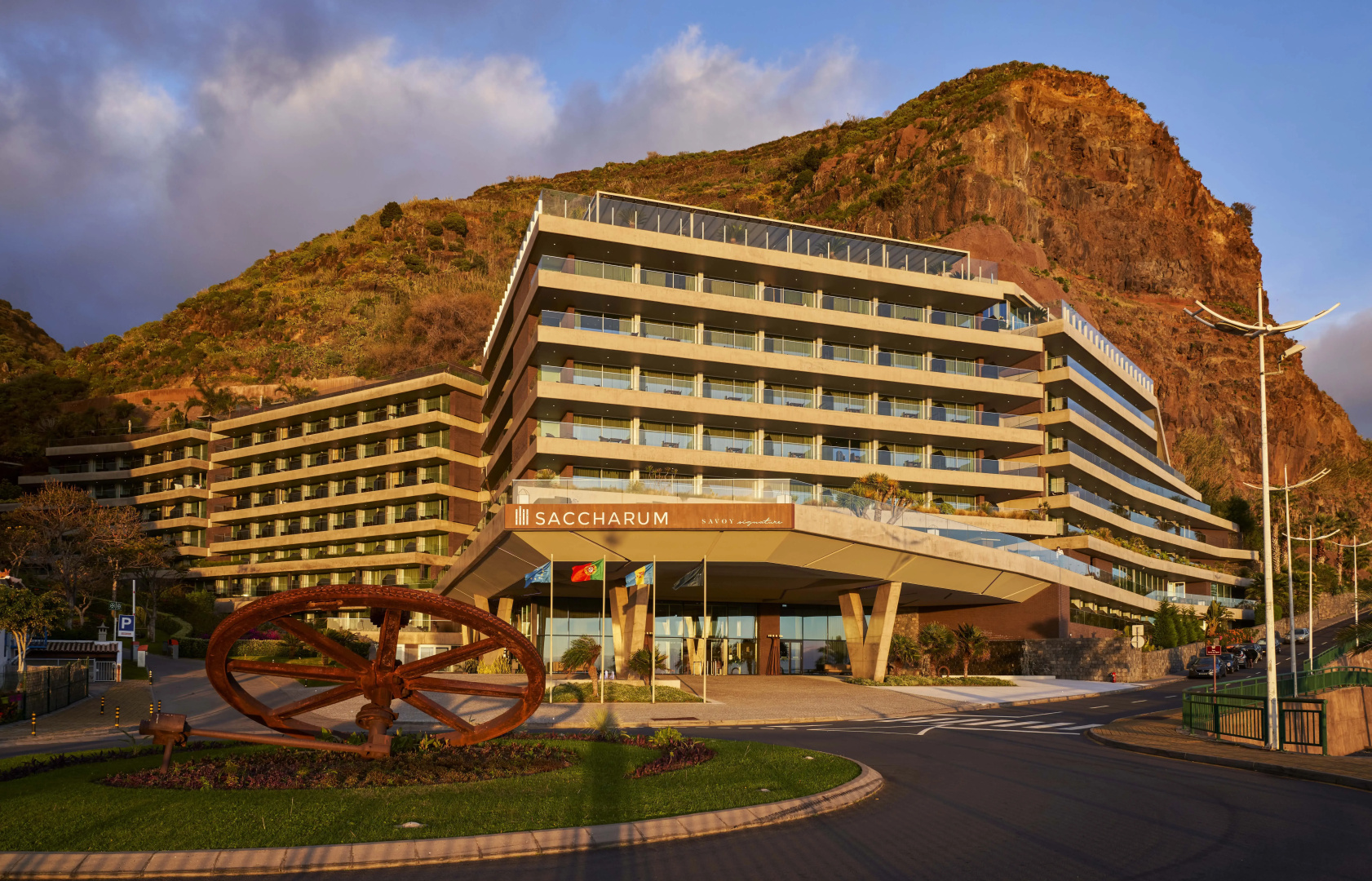 Saccharum Resort