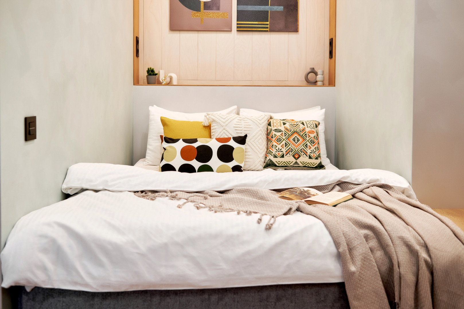 Квартира Aparts Pro Дизайнерская видовая студия у Волги в ЖК Галактика на 20 этаже