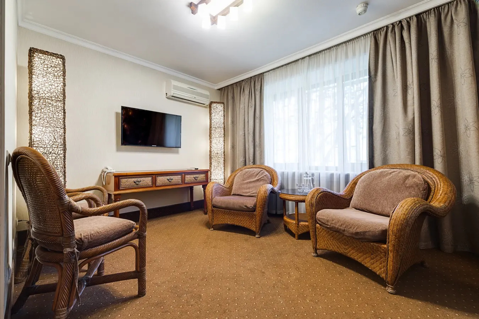 Отель КУ-КУ 2