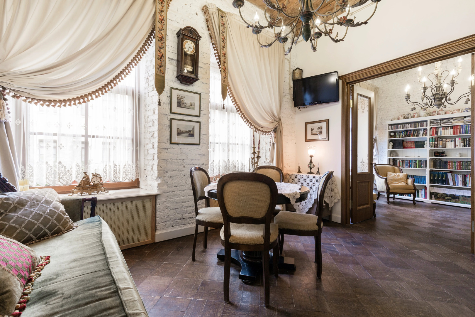 Апартаменты на Невском у Эрмитажа