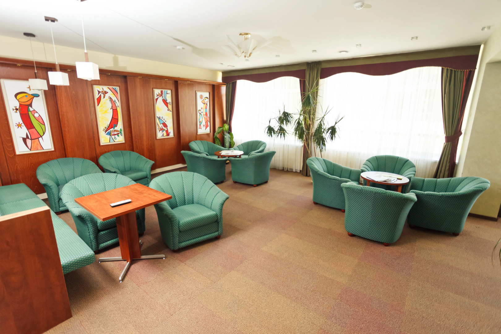 Отель Раушен