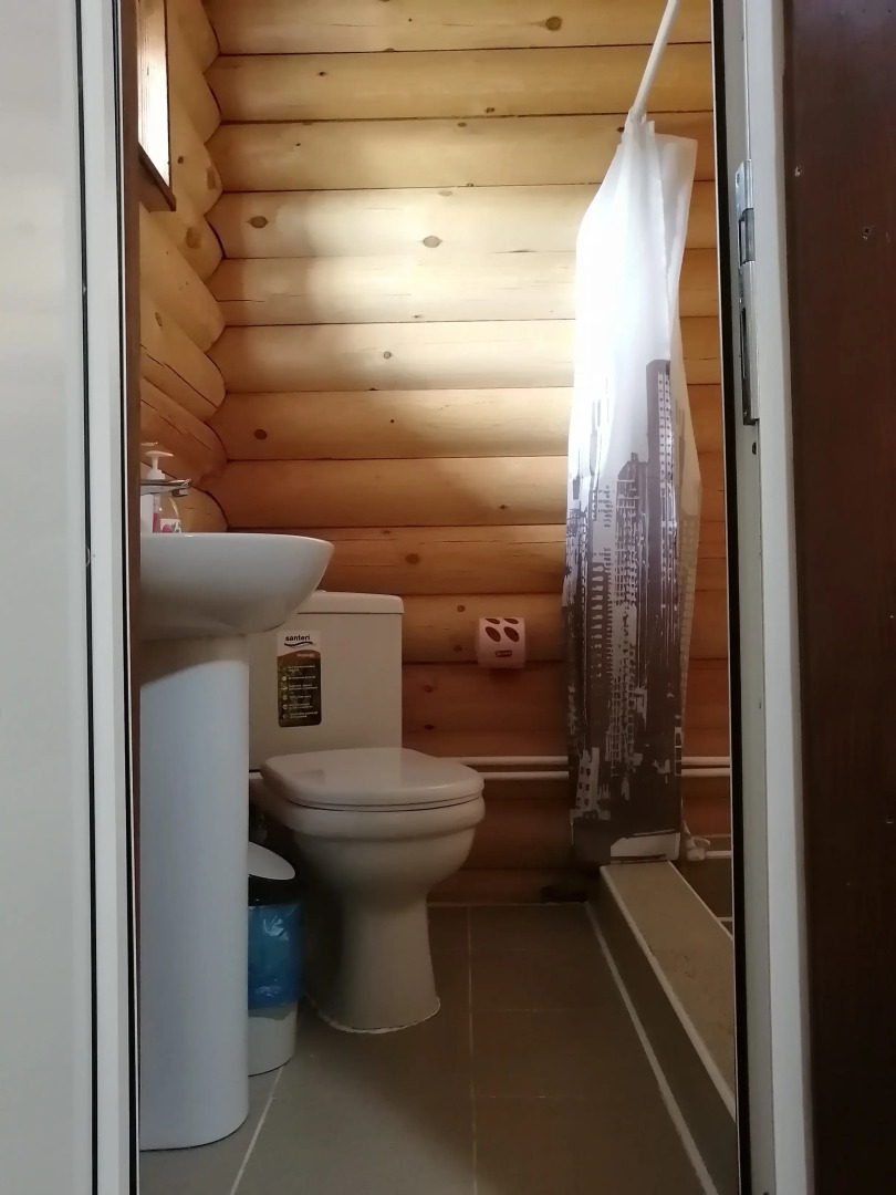 Belyij Dom Na Trasse M4 Don Hotel	