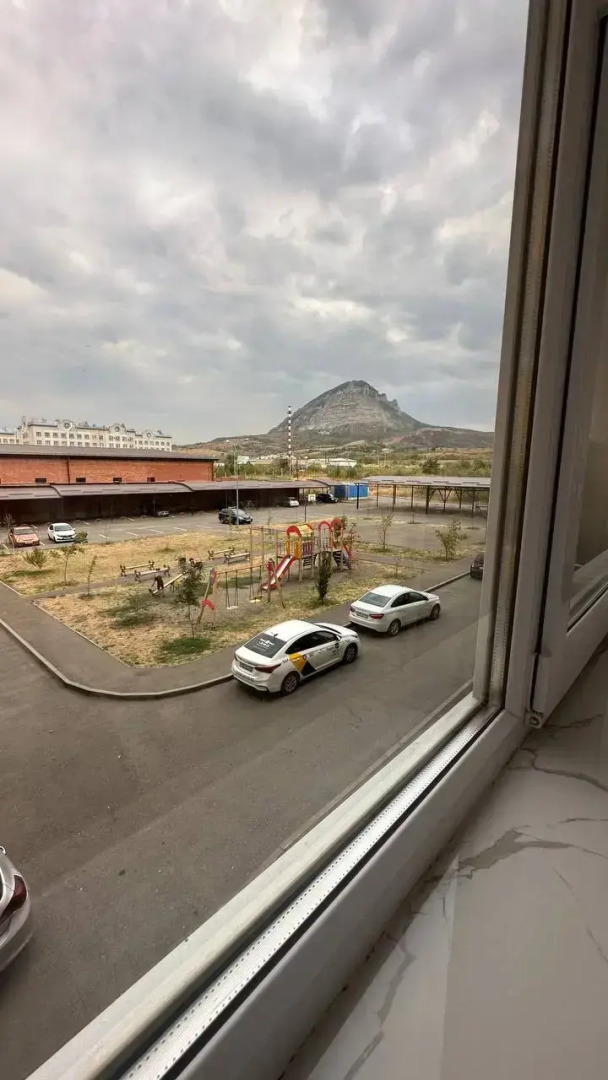 Квартира С видом на гору