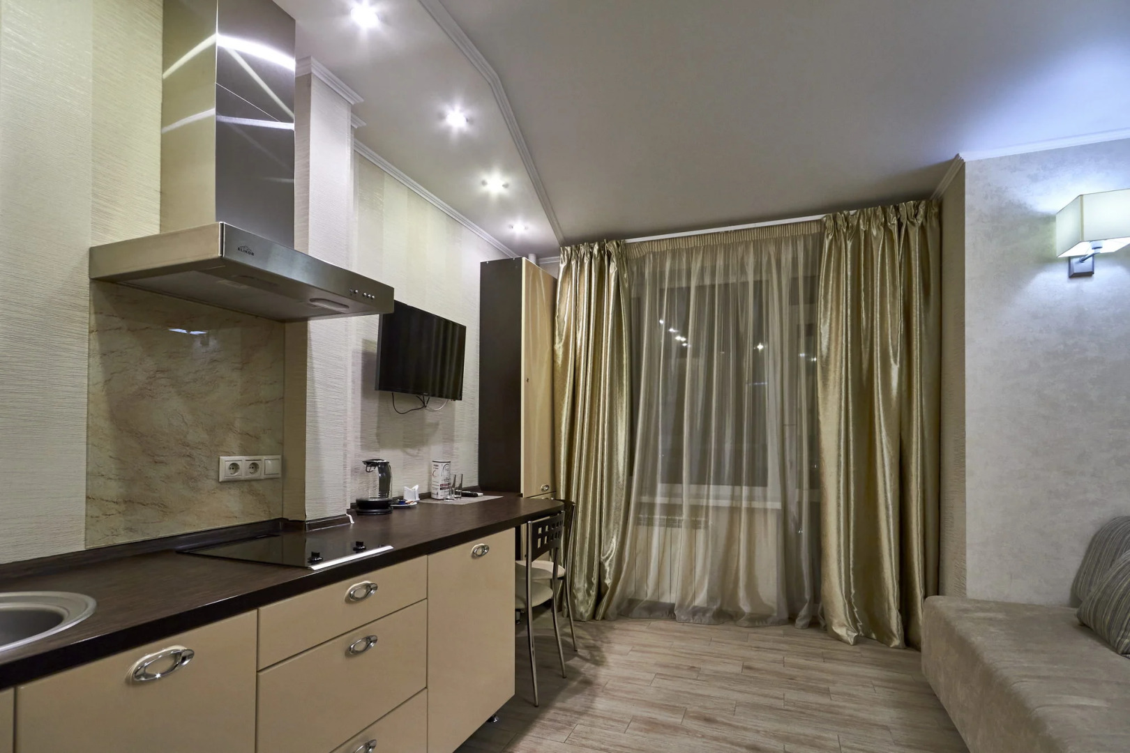 Отель Гостиница Пионер Люкс