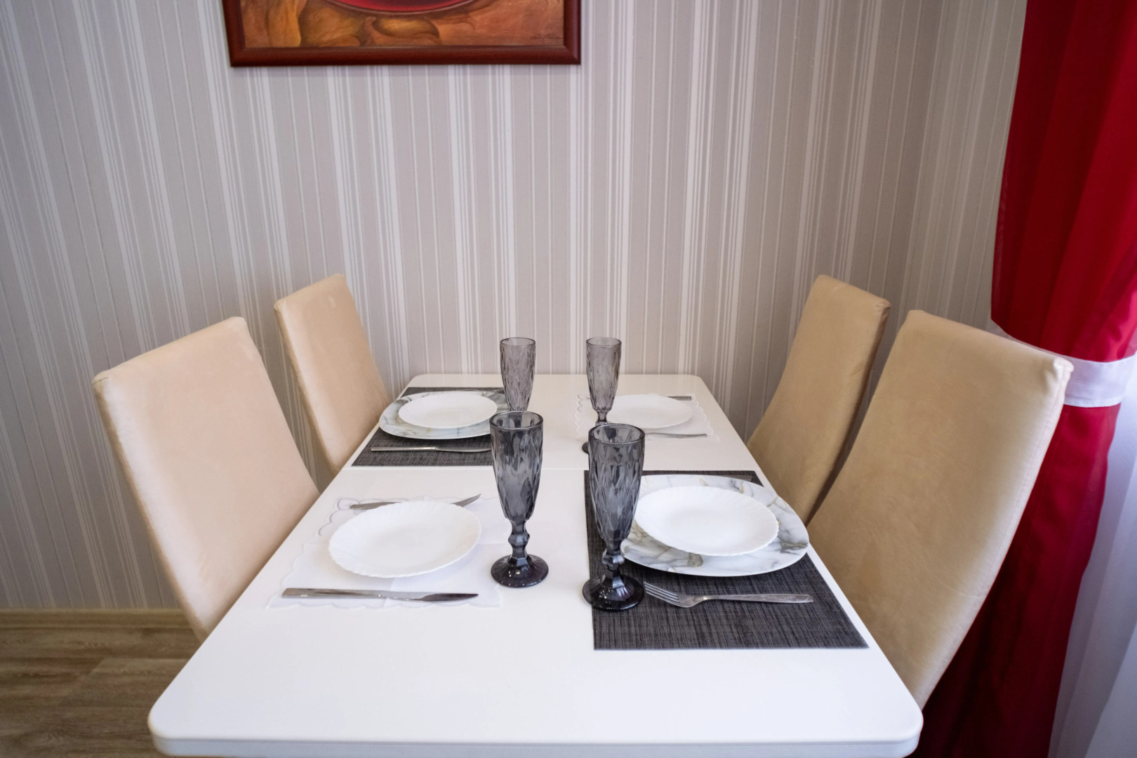 Апартаменты трехкомнатные в центральном районе города