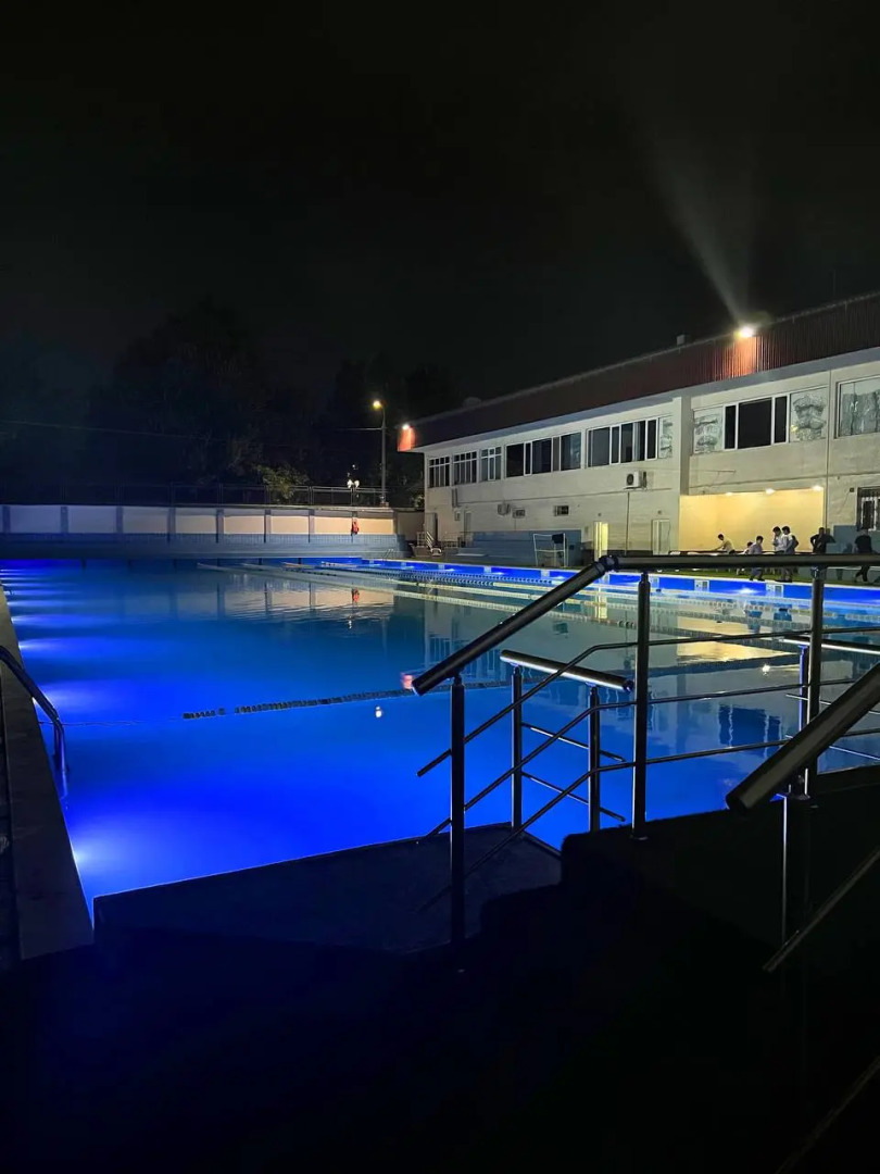 Отель Grand Avenue