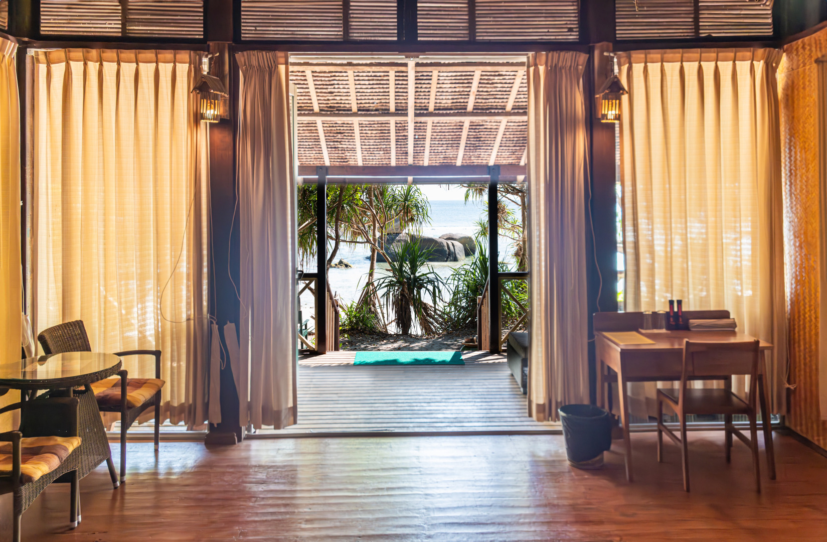 Отель Boulder Bay Eco Resort - Nga Khin Nyo Gyee Island