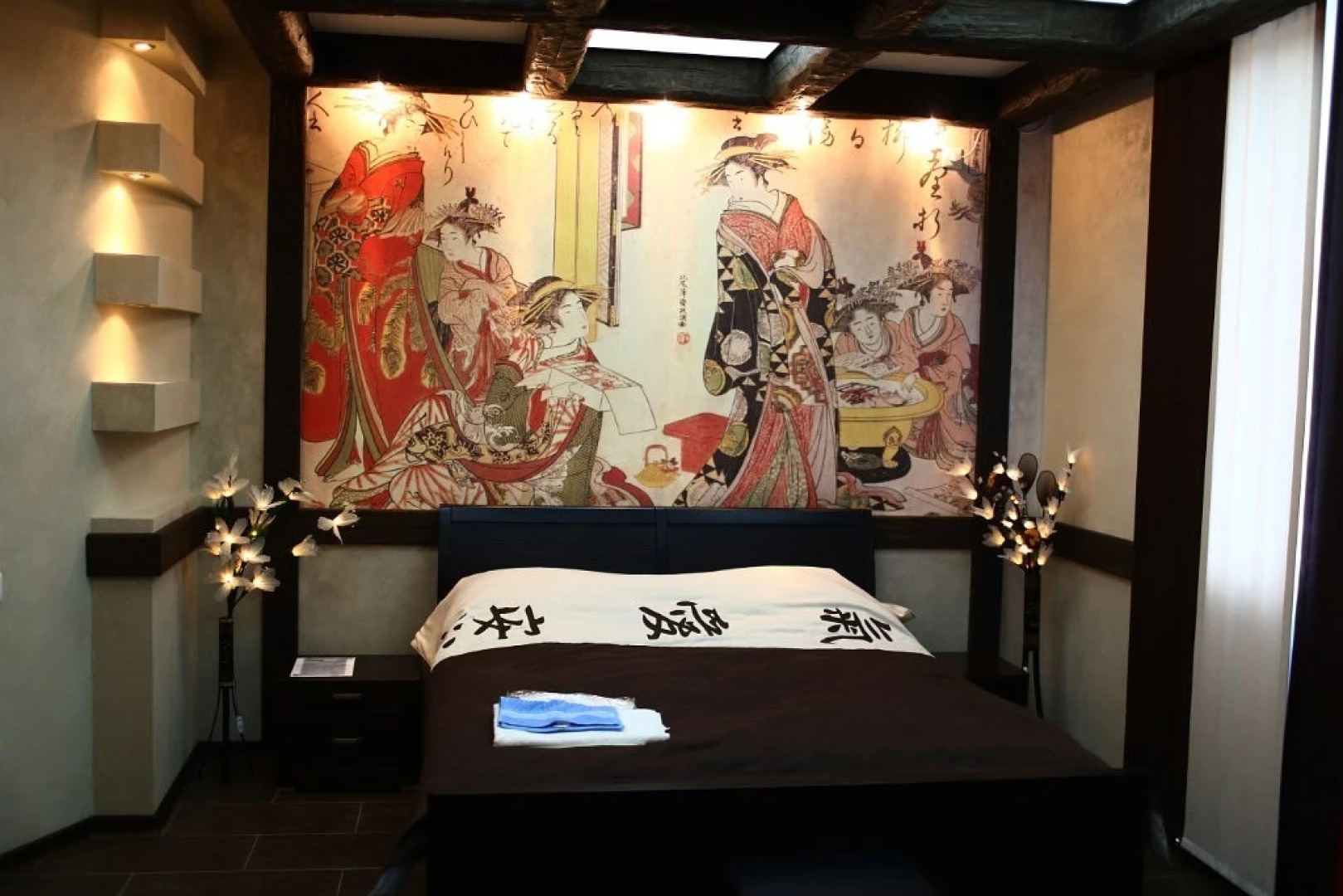 Отель Империал