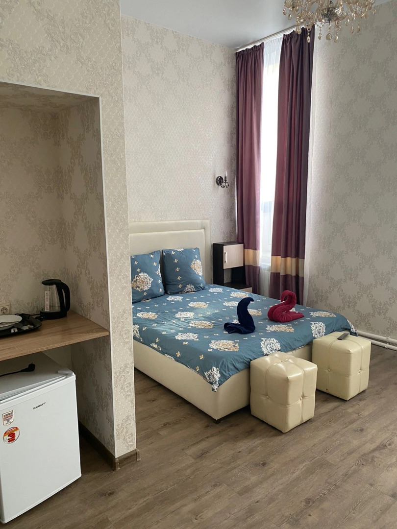 Отель Часы Островцы