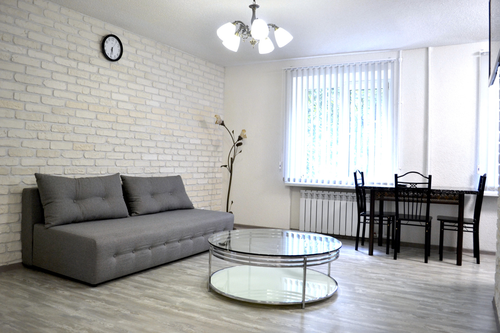 Апартаменты Лесопильная 68