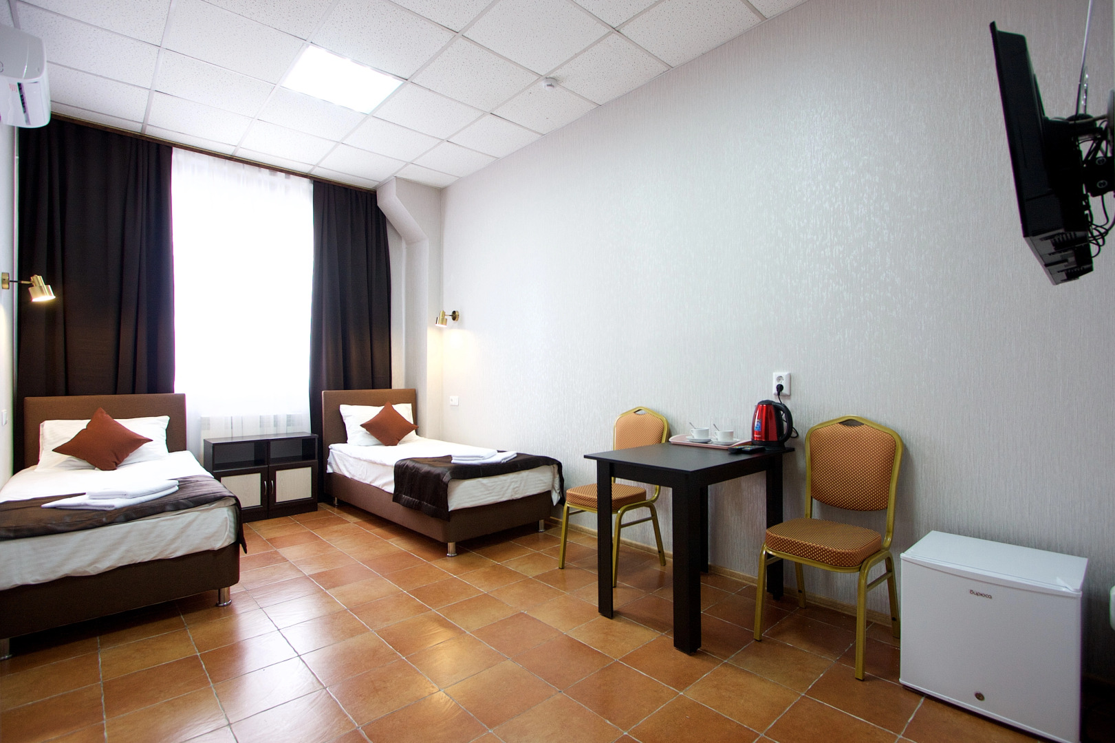 Отель Автодвор