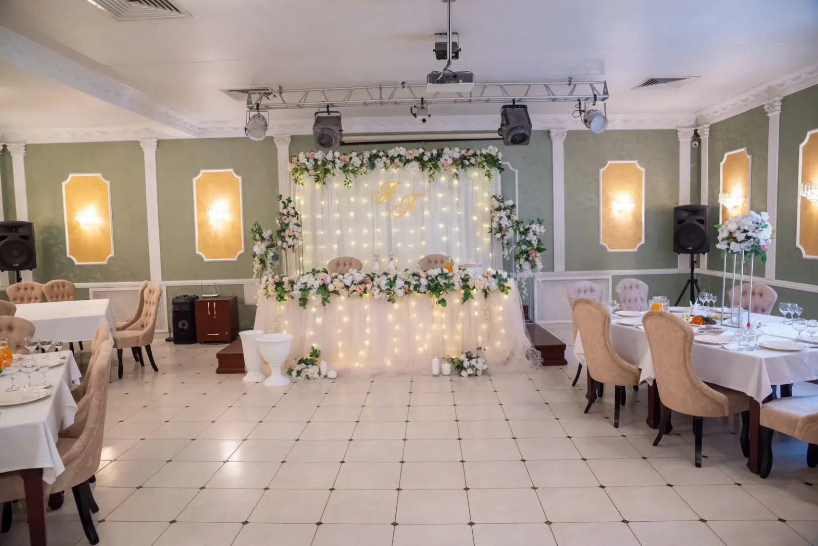 Гостиница Саратовская