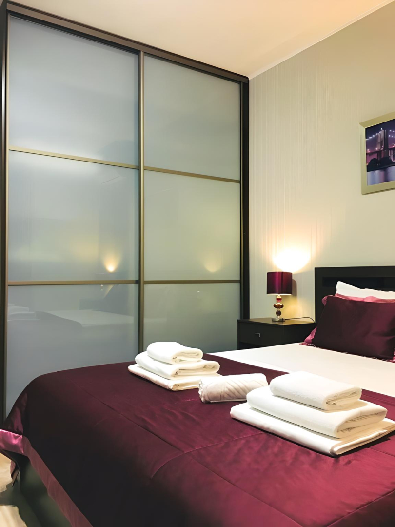 Апартаменты SimSim на Тюльпанов (2)