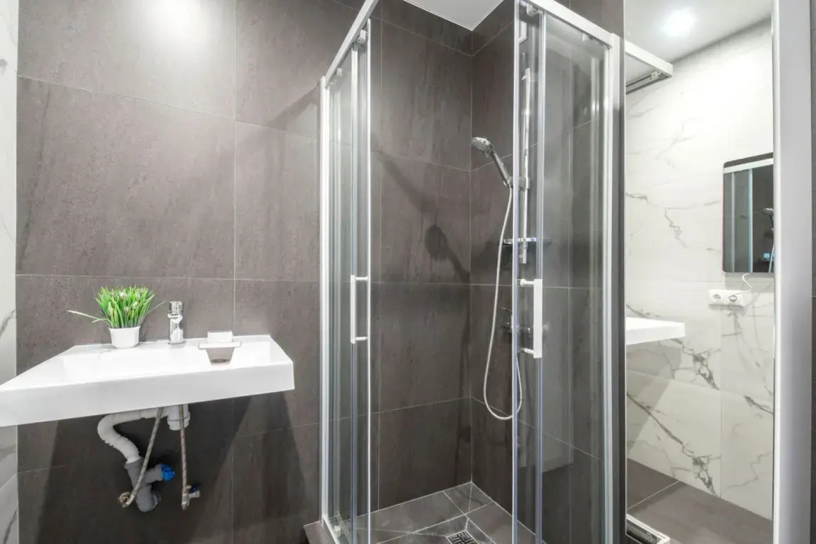 Апартаменты 4 Евро на 43-Армии