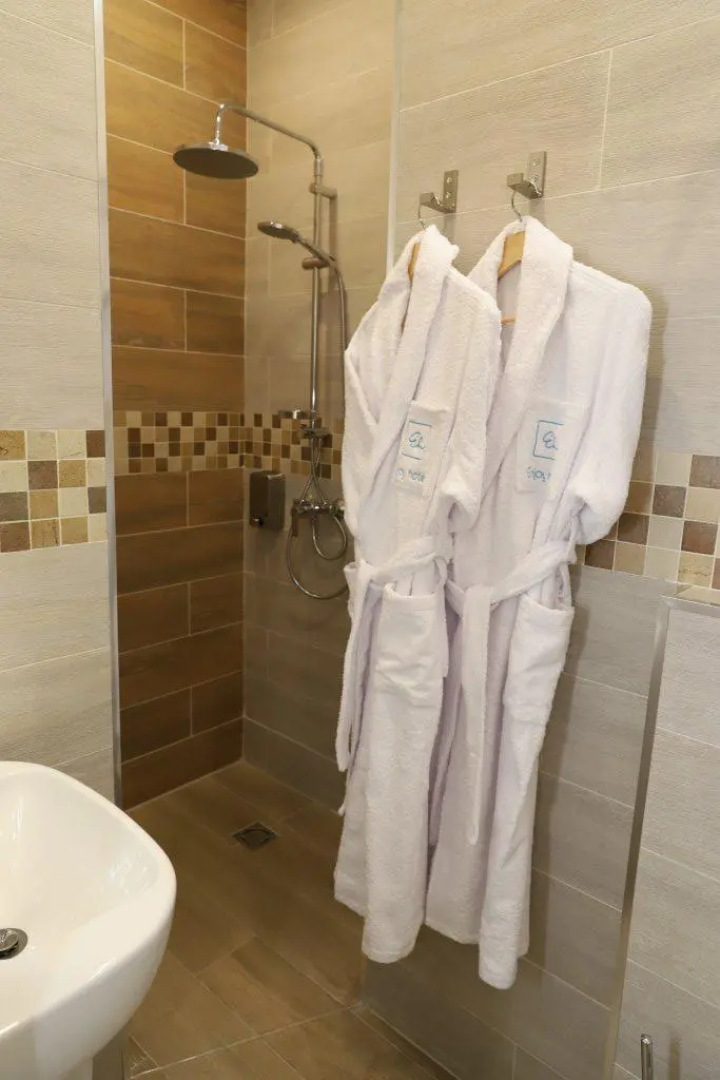 Отель Enjoy Hotel