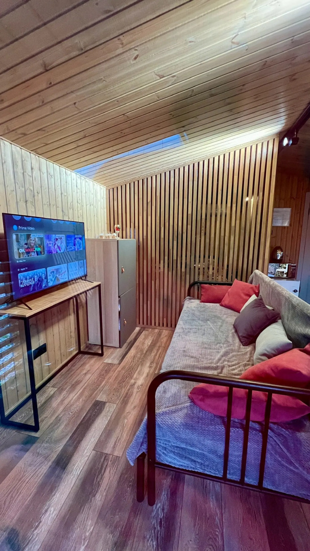 Частный дом Загородный комплекс на берегу реки с баней 1