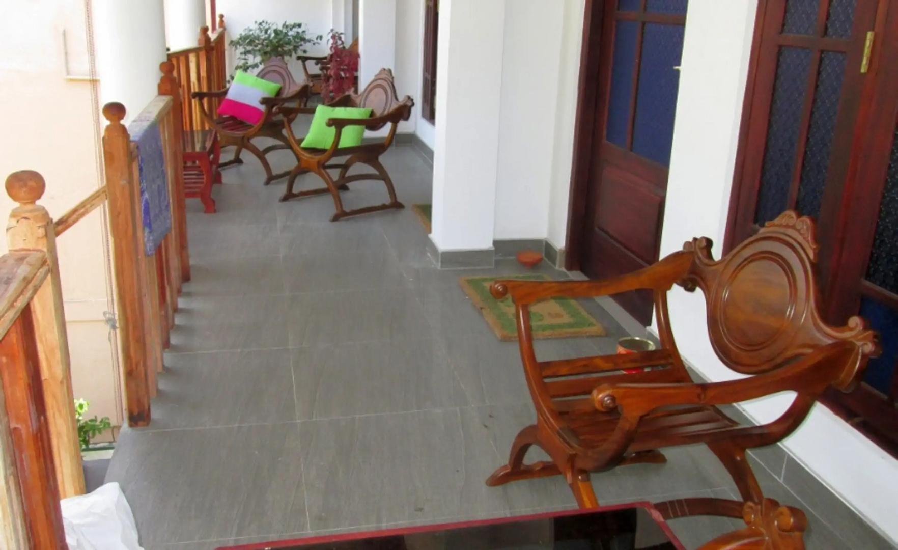Гостевой Дом Yoho Villa Tropicana