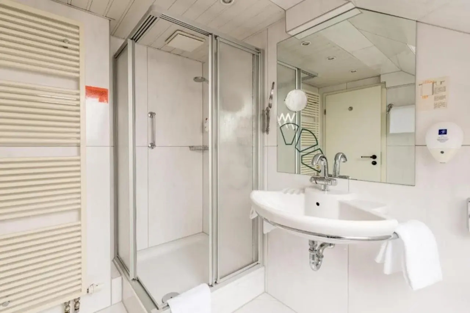 Отель Andante Hotel Dresden