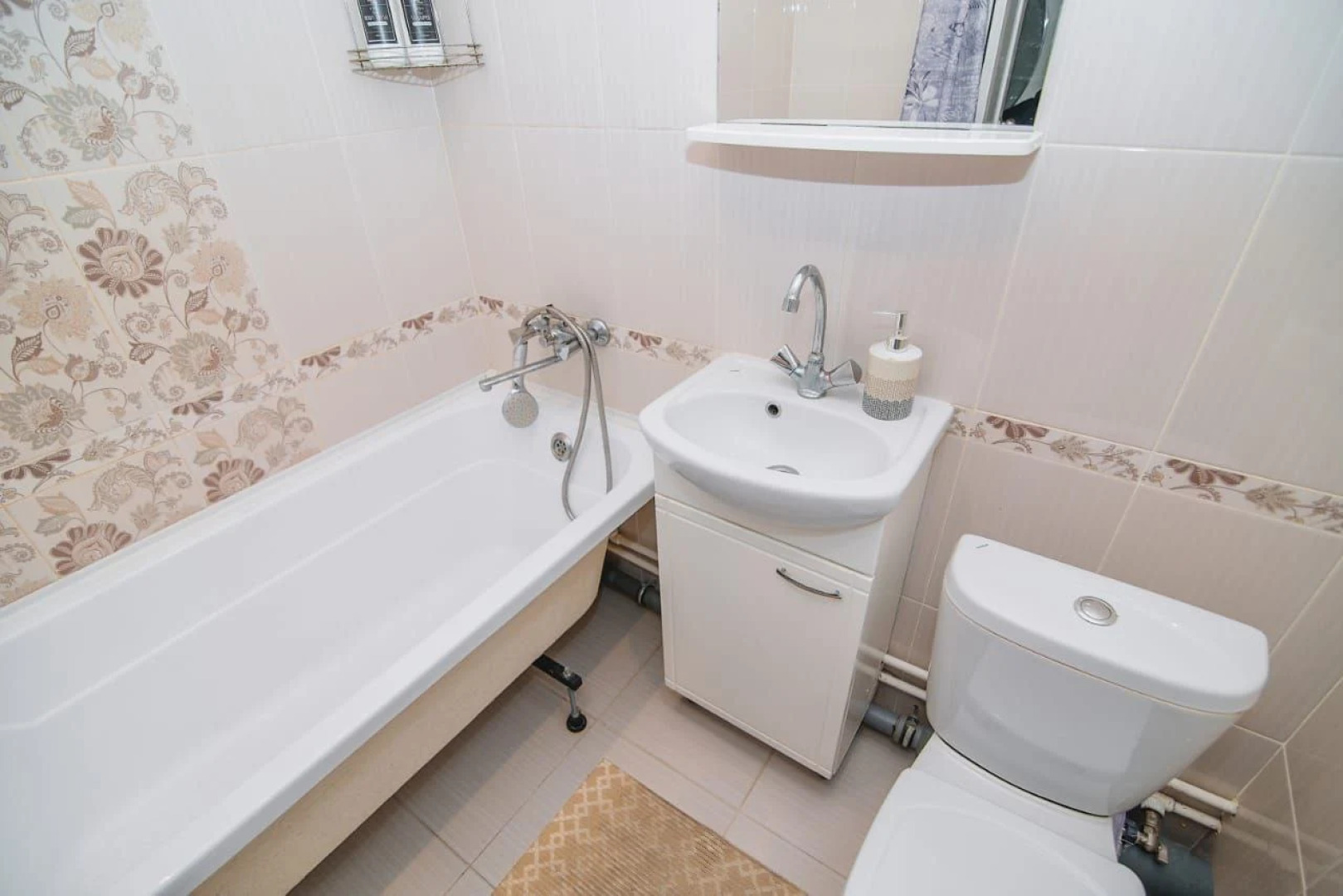 Апартаменты Апрель на Чапаева 57