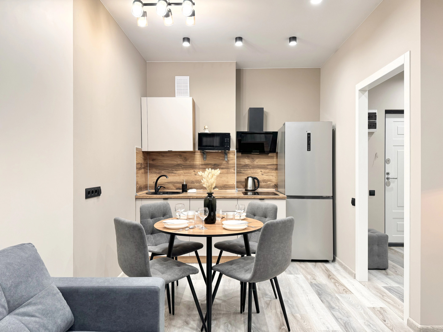 Квартира Hugge Place [Объект 131]