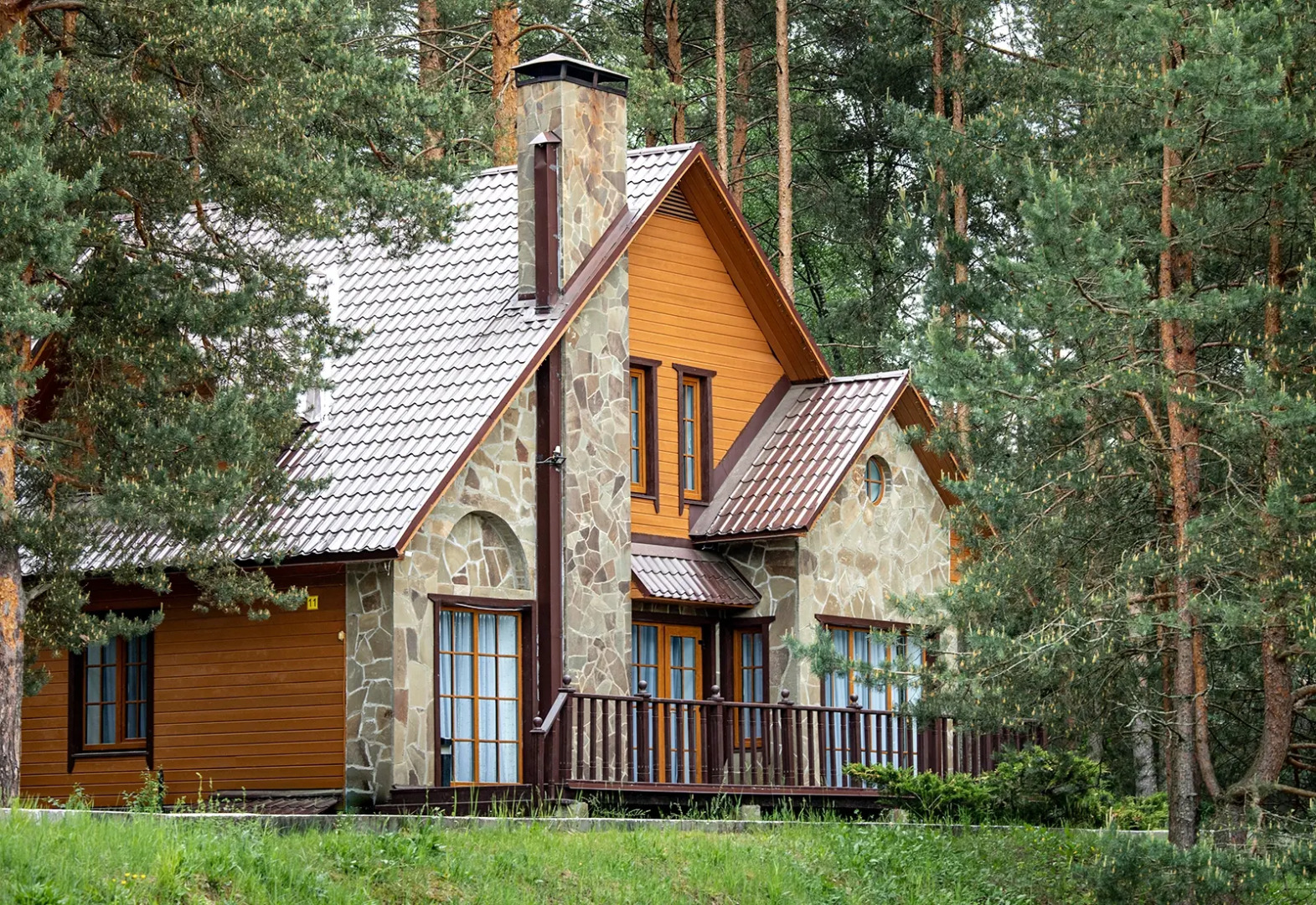 Загородный комплекс ЛЕСНЫЕ ПРУДЫ