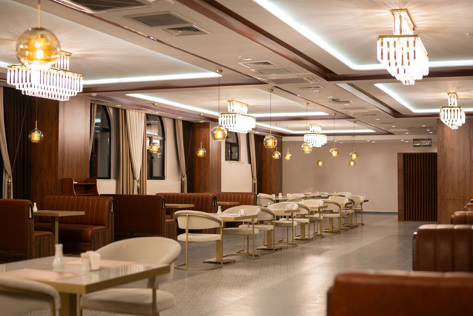 Отель Golden River By Continent Collection