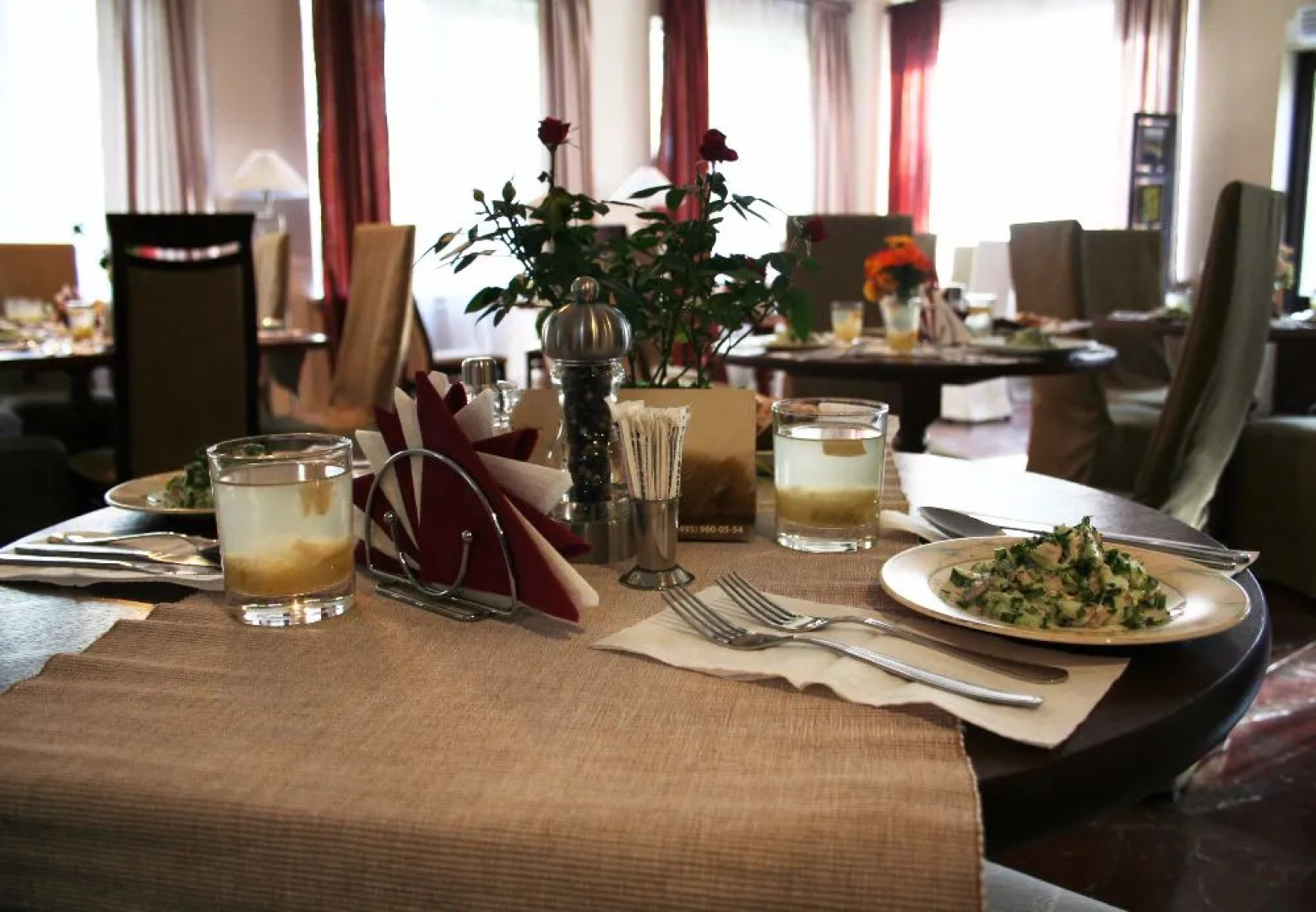 Отель Загородный комплекс  Волжанка