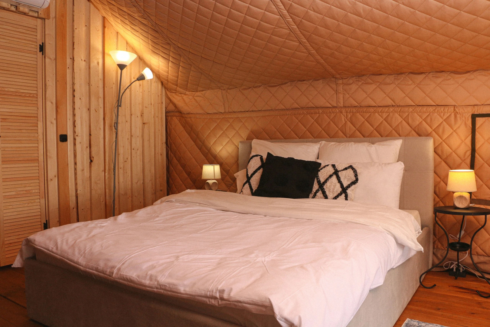 Глэмпинг Малина