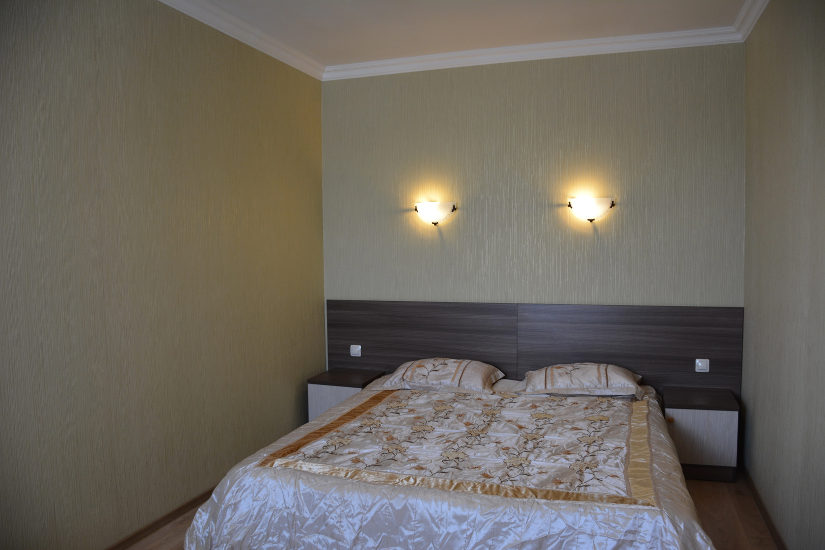 Отель Атриум