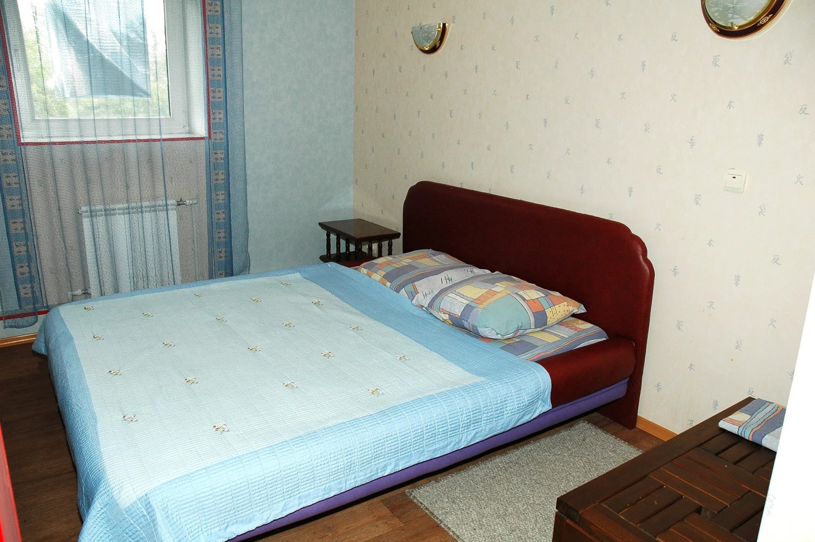 Отель Велес