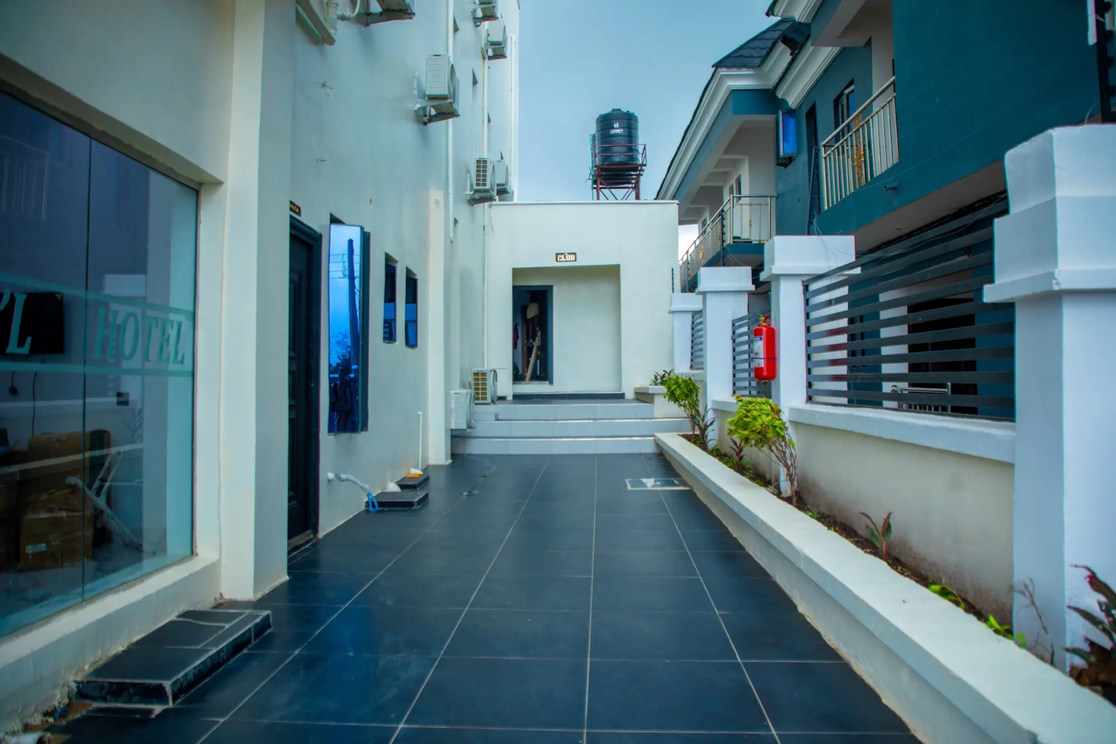 Отель Age International