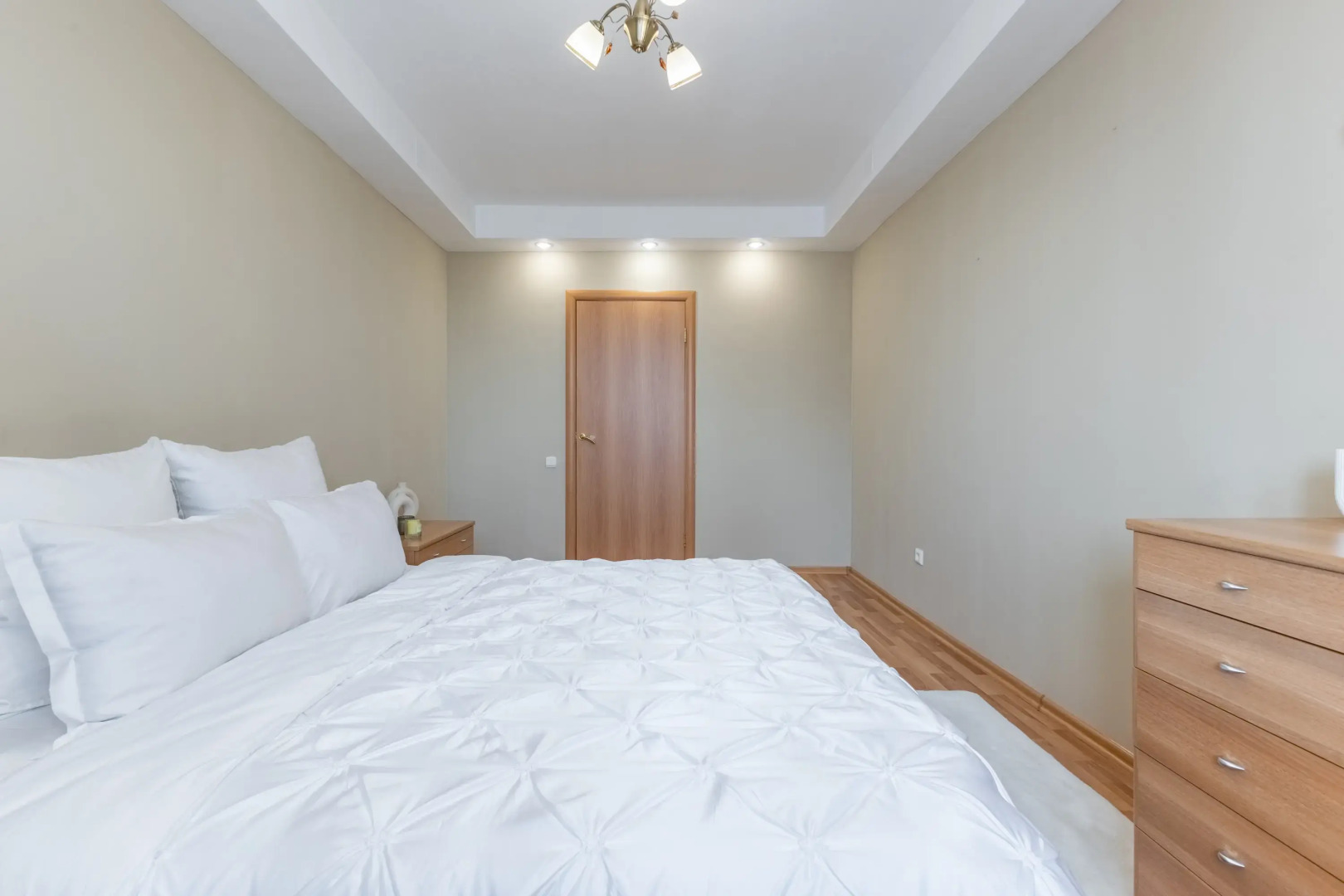 Апартаменты Комфорт на Амирхана Еники 4