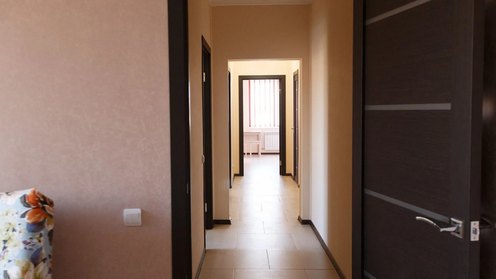 Апартаменты  Right Room трехкомнатные на Салтыкова-Щедрина 3