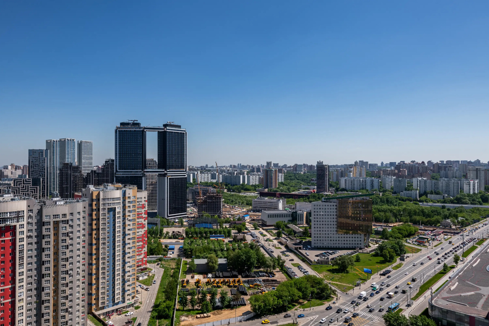 Квартира Лавандовые Сны - красивый вид на город с 31 этажа