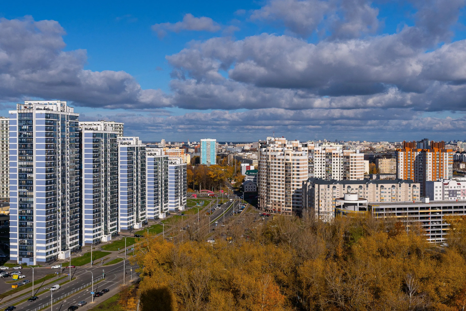 Квартира Трехкомнатная Минск-Мир