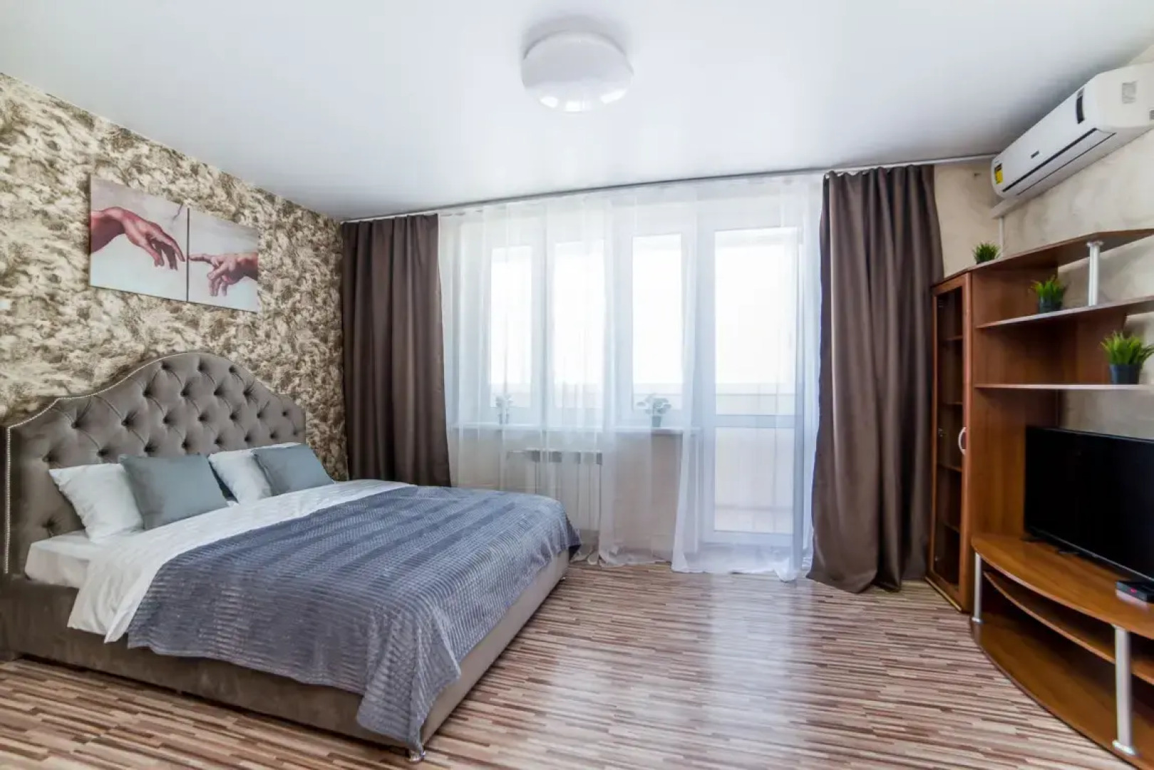 Апартаменты Мегаполис DreamHouse Щорса 39