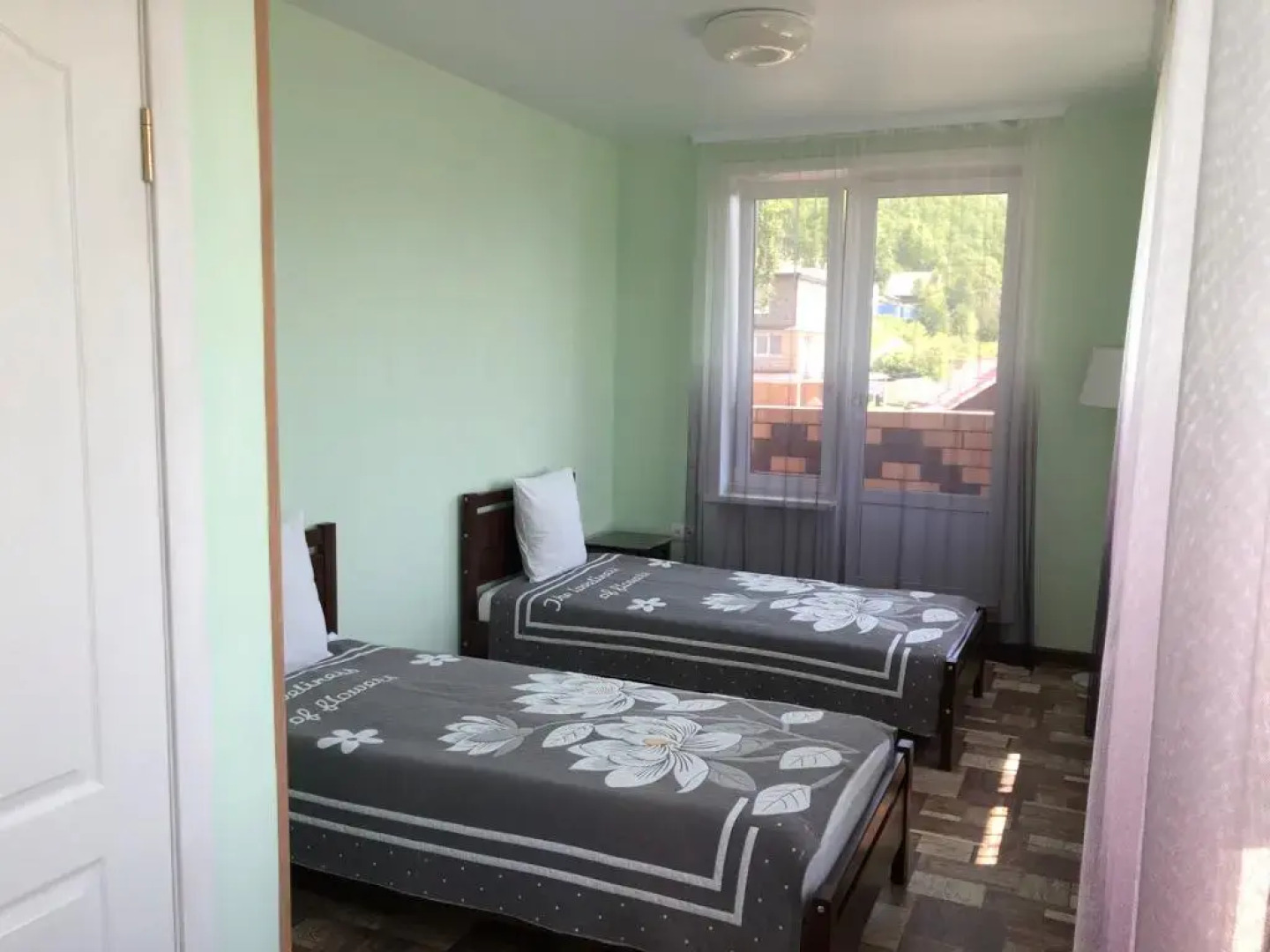 Отель У ручья