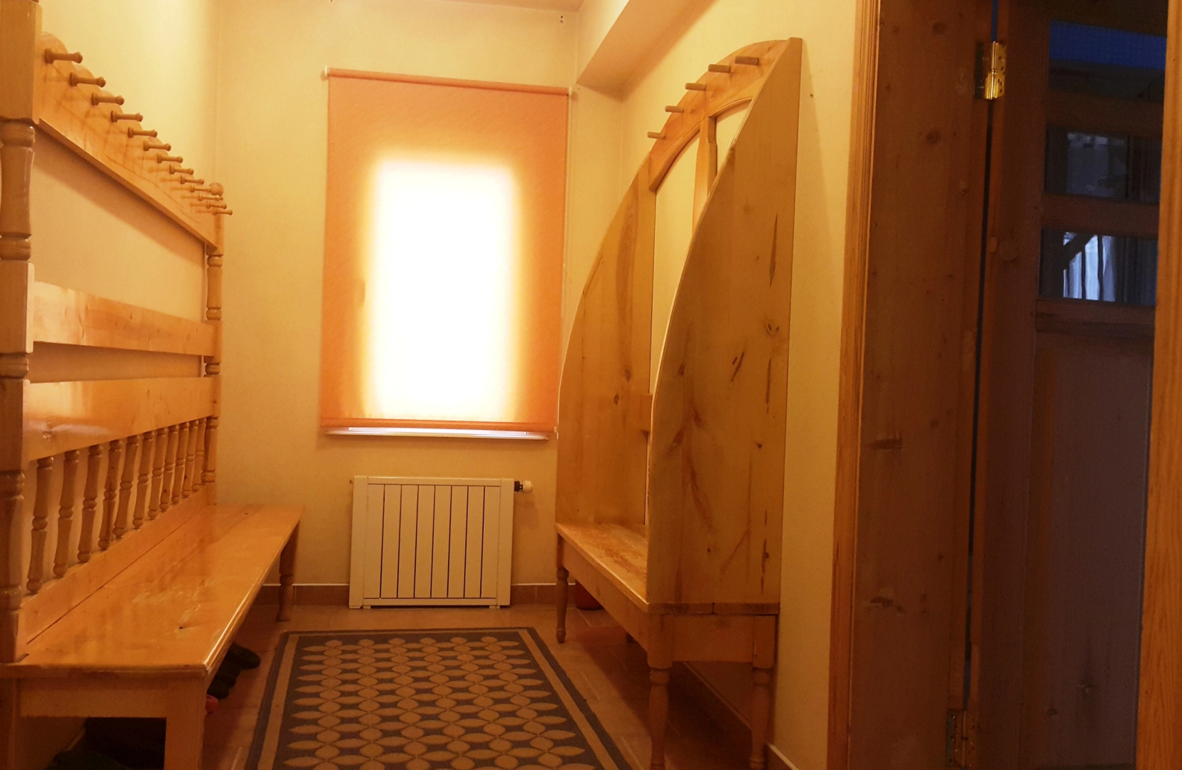 Отель Четыре Короны