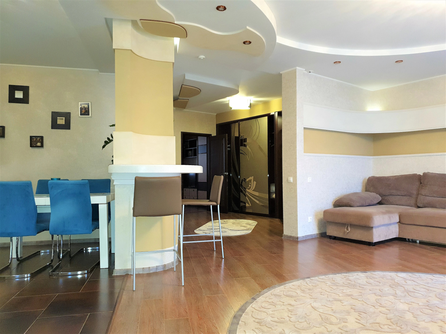 Апартаменты Проспект Революции 9-А-180