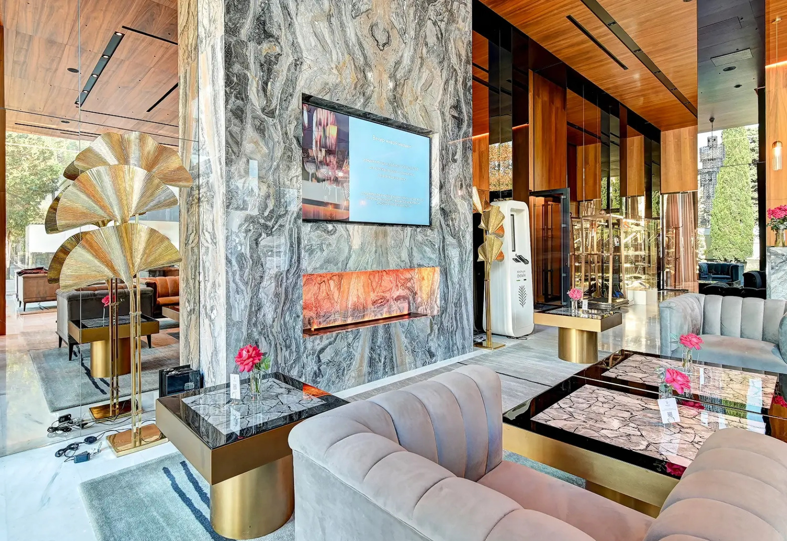 Апартаменты В Отеле на Ленина 217А