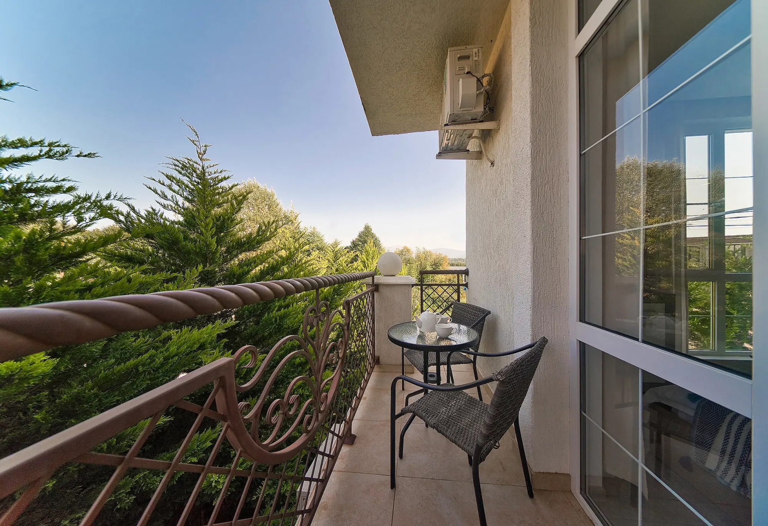 Квартира с балконом и видом на горы №16 Я на Море