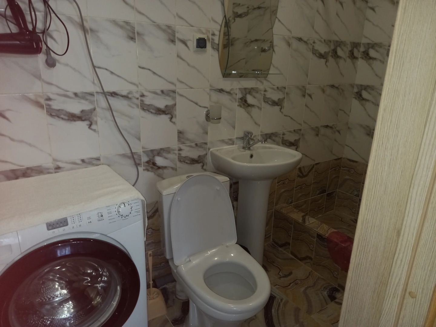 Двухэтажный частный дом на Герасимова