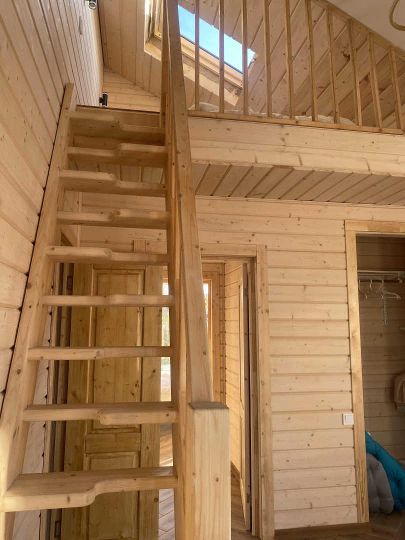 Частный дом Традиция отдыха - дом у озера c баней и купелью