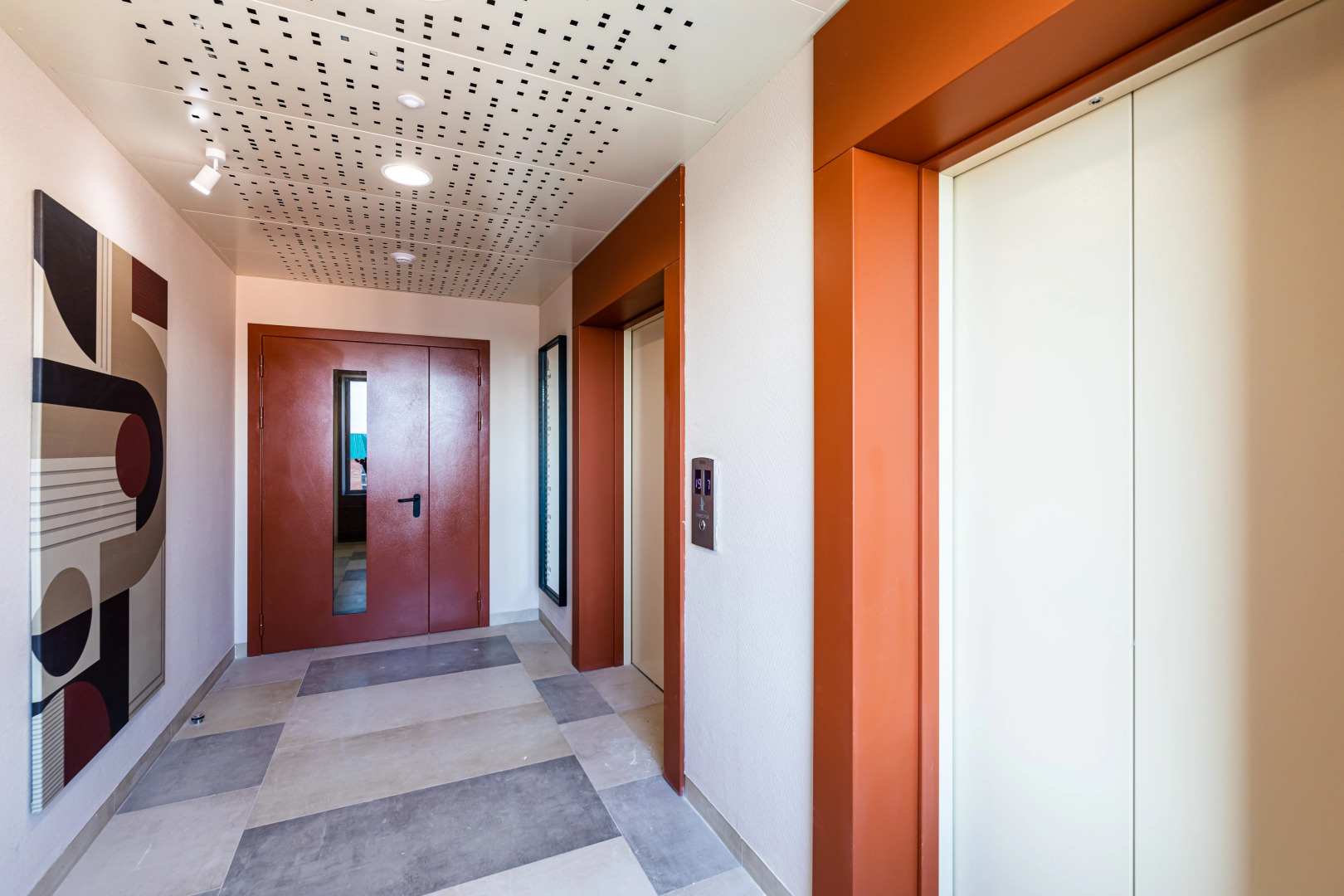 Квартира с красивым видом на город ЖК Уникум Новаторов 8а